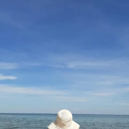 アパート Monti *